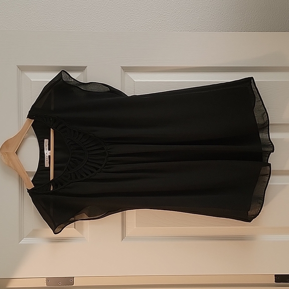 Max Studio Top - Picture 2 of 4